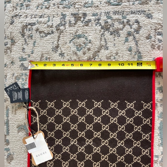 Gucci Scarf Red - Picture 4 of 4